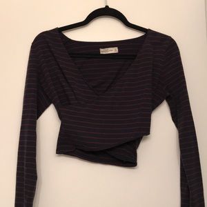 Navy and red long sleeve crop top